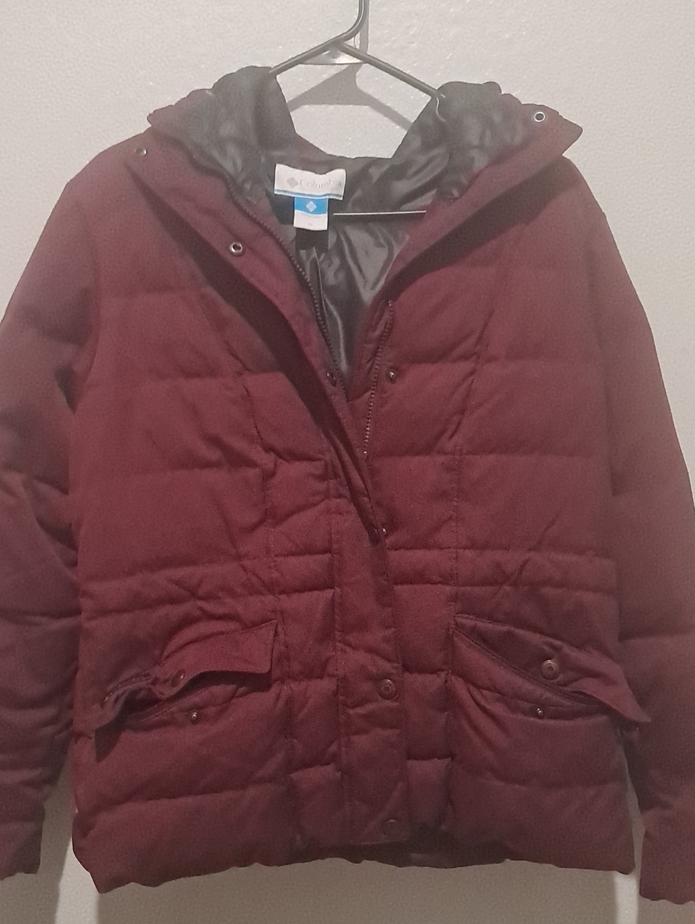 Columbia Quilted Hooded Puffer Jacket - Burgundy